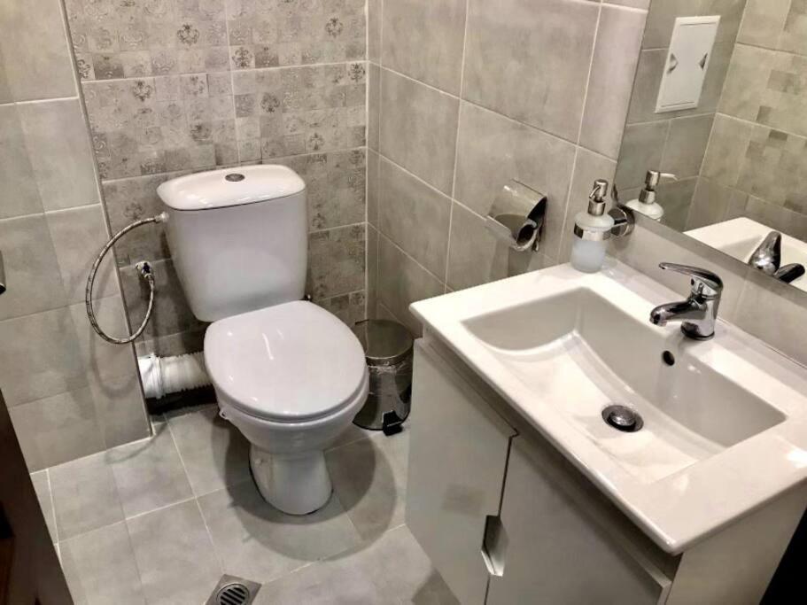 Comfort Luxury Apartments Vratsa Екстер'єр фото